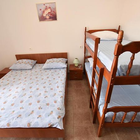 Apartments By The Sea Metajna, Pag - 6522 Zubovići Стая снимка