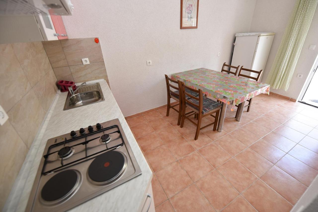 Apartments By The Sea Metajna, Pag - 6522 Zubovići Екстериор снимка