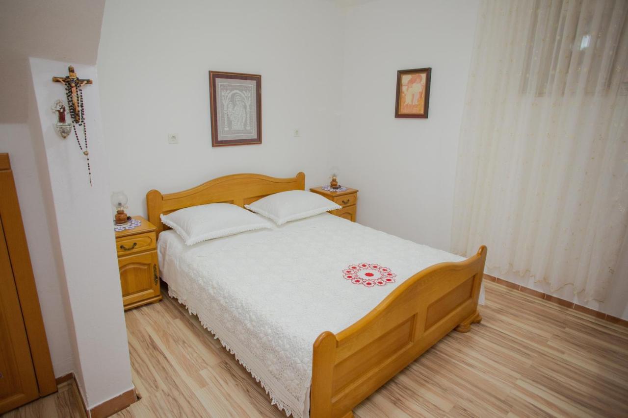 Apartments By The Sea Metajna, Pag - 6522 Zubovići Екстериор снимка
