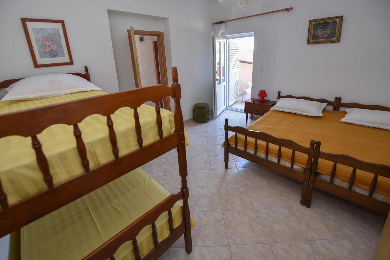 Apartments By The Sea Metajna, Pag - 6522 Zubovići Екстериор снимка