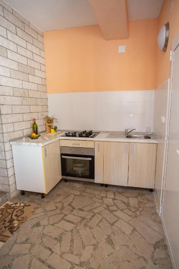 Apartments By The Sea Metajna, Pag - 6522 Zubovići Екстериор снимка